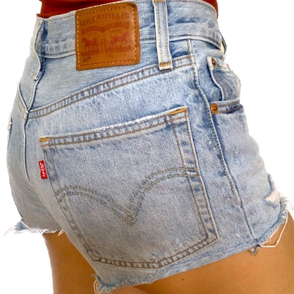LEVI’S | Denim shorts - Picture 2 of 4